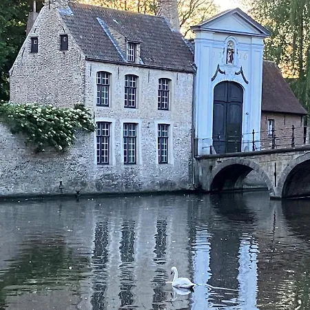 Oda ve Kahvaltı My Brugge